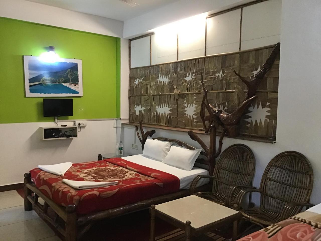 Wild Elephant Eco Friendly Resort Munnar Buitenkant foto